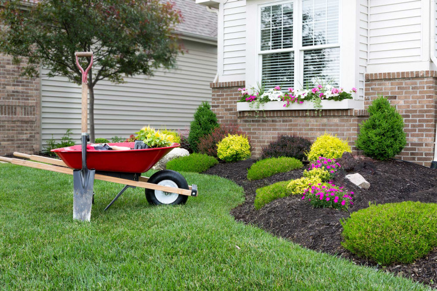 Jak urządzić, zrobić ogród przed domem aby zachwycał i był praktyczny?