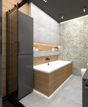 Łazienka z szaro-drewnianymi płytkami na ścianie