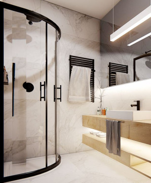 Łazienka z prysznicem i drewnianą szafką stojącą
